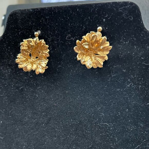 22 Karate dipped Parsley leaves earrings - Picture 3 of 6